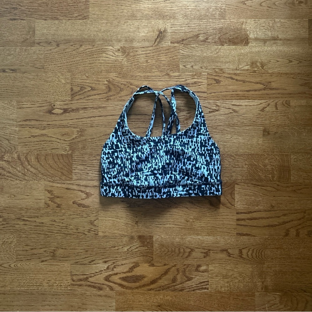 Lululemon Energy Sports Bra Top 4 Strappy Back Black Gray White Block Ice VTG